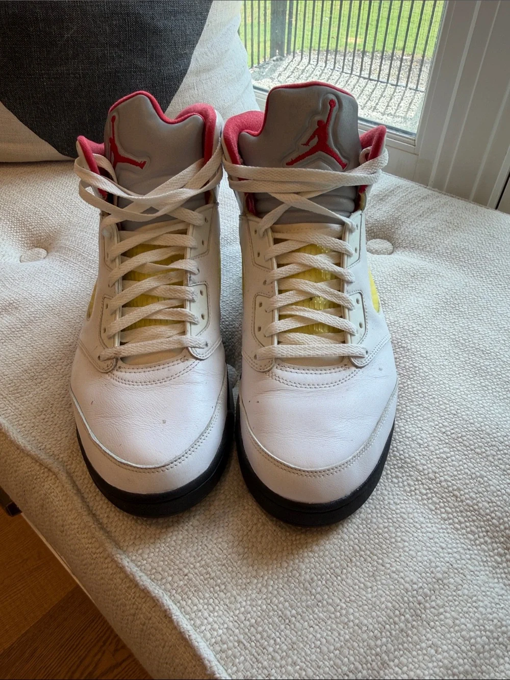 Jordan Men's White Red Gray Sneakers